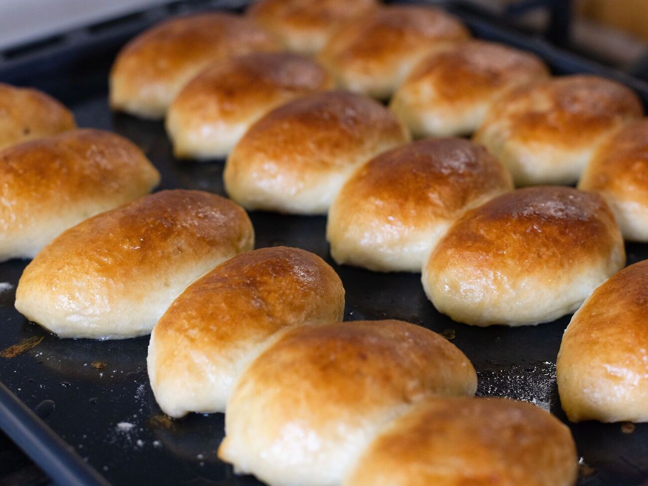 Тісту перед запіканням потрібно дати час піднятися