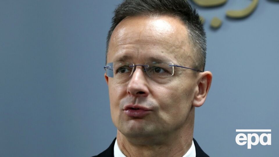 Сійярто наполягає, що "Дружбу" зупинили з політичних причин