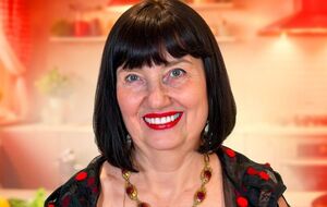 Інна Бацман порадила готові млинці змащувати вершковим маслом