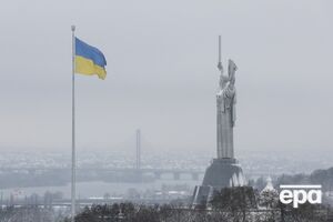 Пострадало здание у подножия фигуры