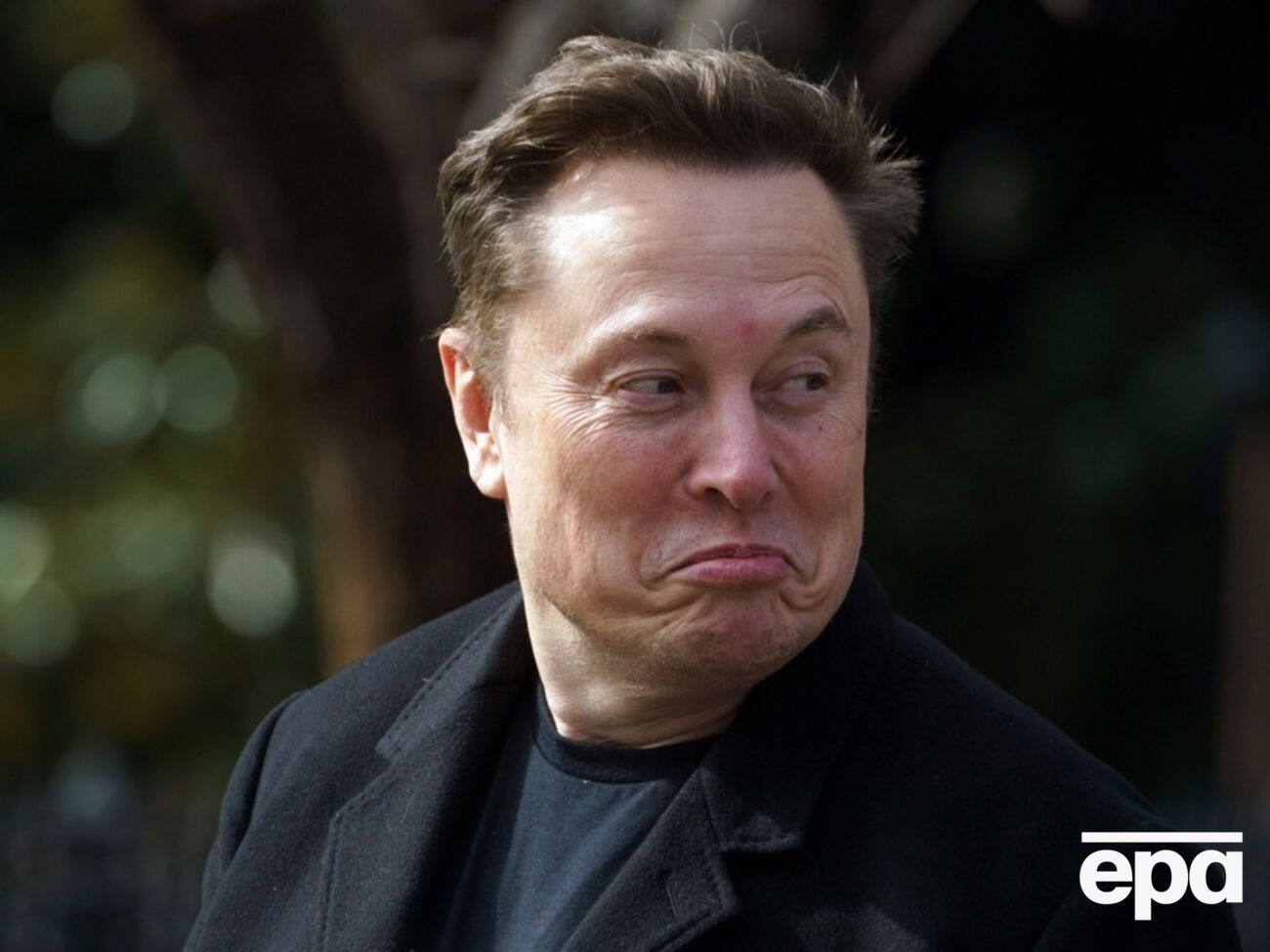 Маск казав, що Grok "значно покращили"