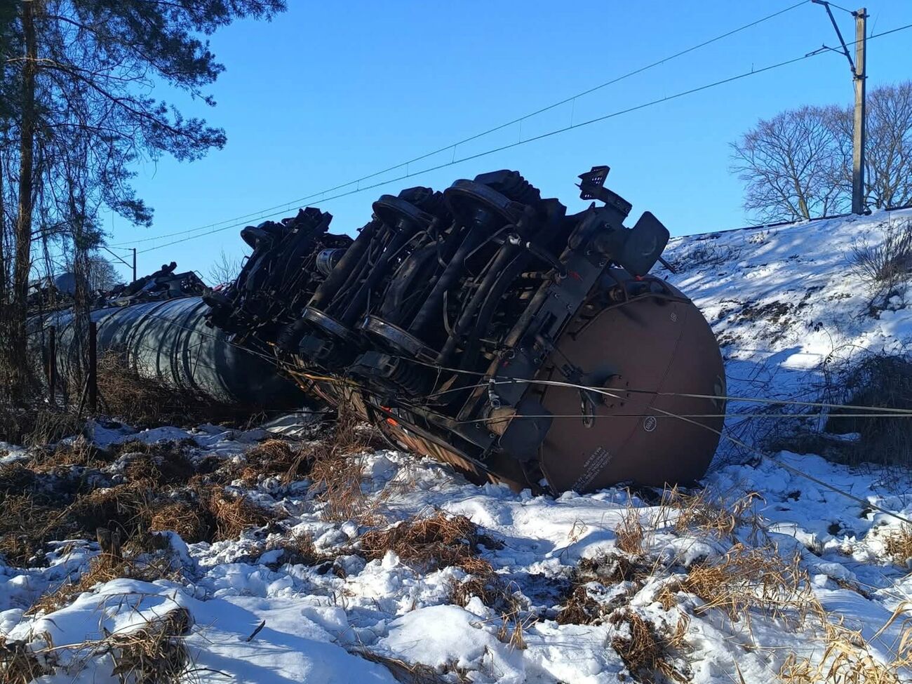 По официальной информации, в результате схождения вагонов никто не пострадал
