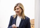 Команда Зеленской просила, чтобы ткани, из которых шьется для нее одежда, не мялись