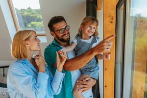 Во время вебинара родители и эксперты обсуждали, как упорядочить время и улучшить эмоциональное состояние семьи