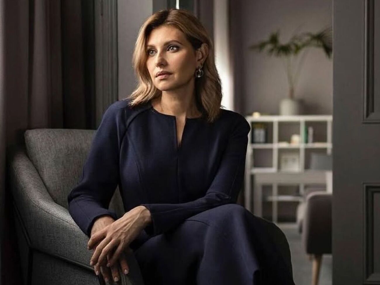 Зеленська останні роки з'являється на публіці у вбранні від Гасанової