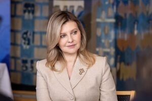 Команда Зеленської наполягала, щоб тканини, із яких шиють одяг для першої леді України, не м'ялися