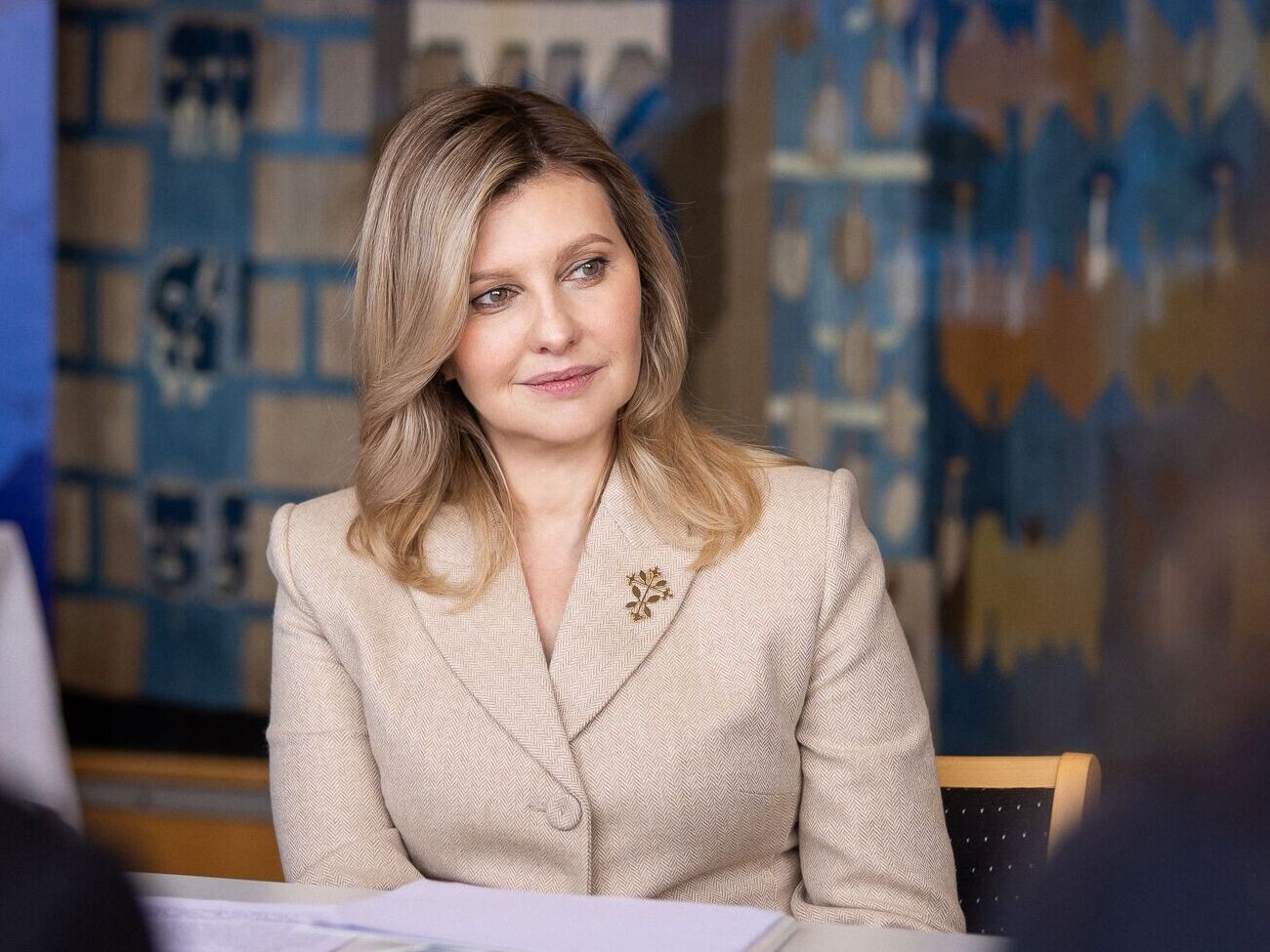 Команда Зеленської наполягала, щоб тканини, із яких шиють одяг для першої леді України, не м'ялися