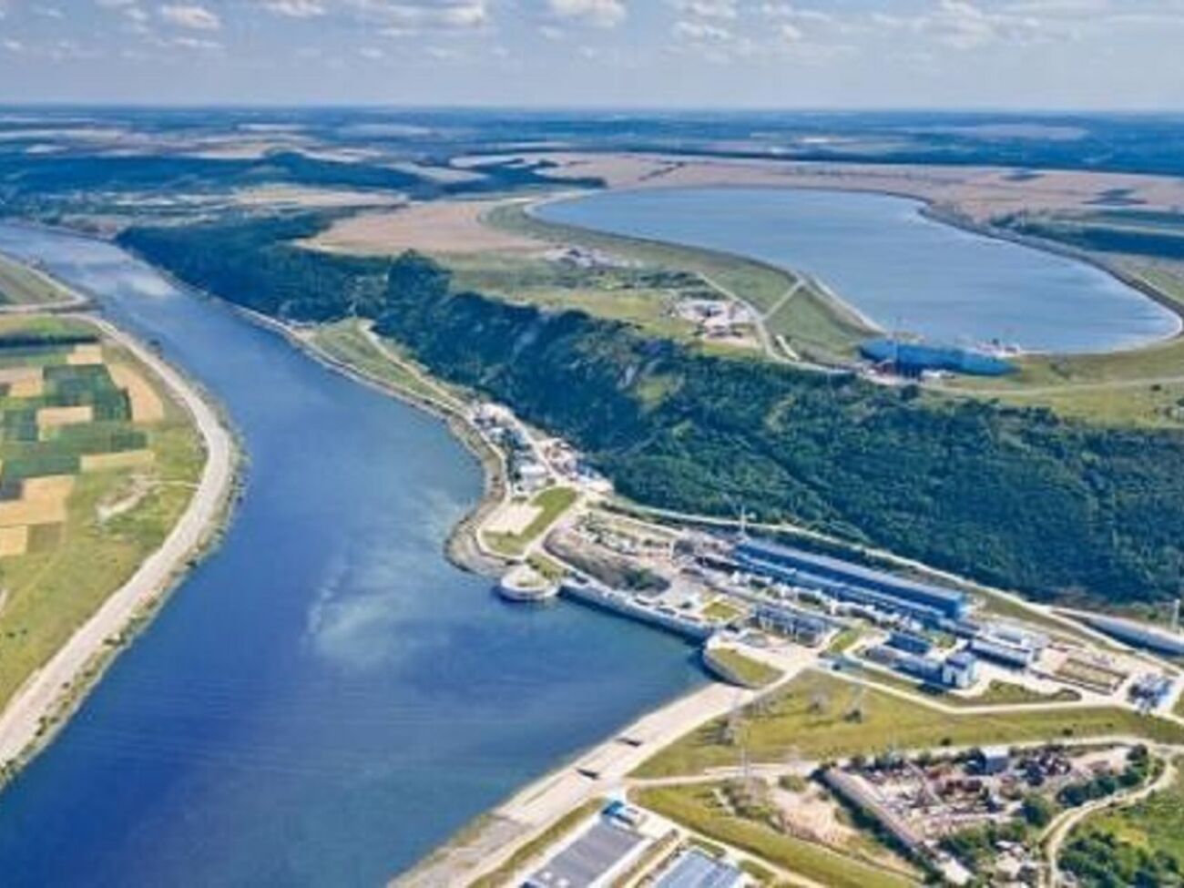 "Укргидроэнерго" выбрала строительного подрядчика без проведения конкурса, сообщило издание Oboz.ua