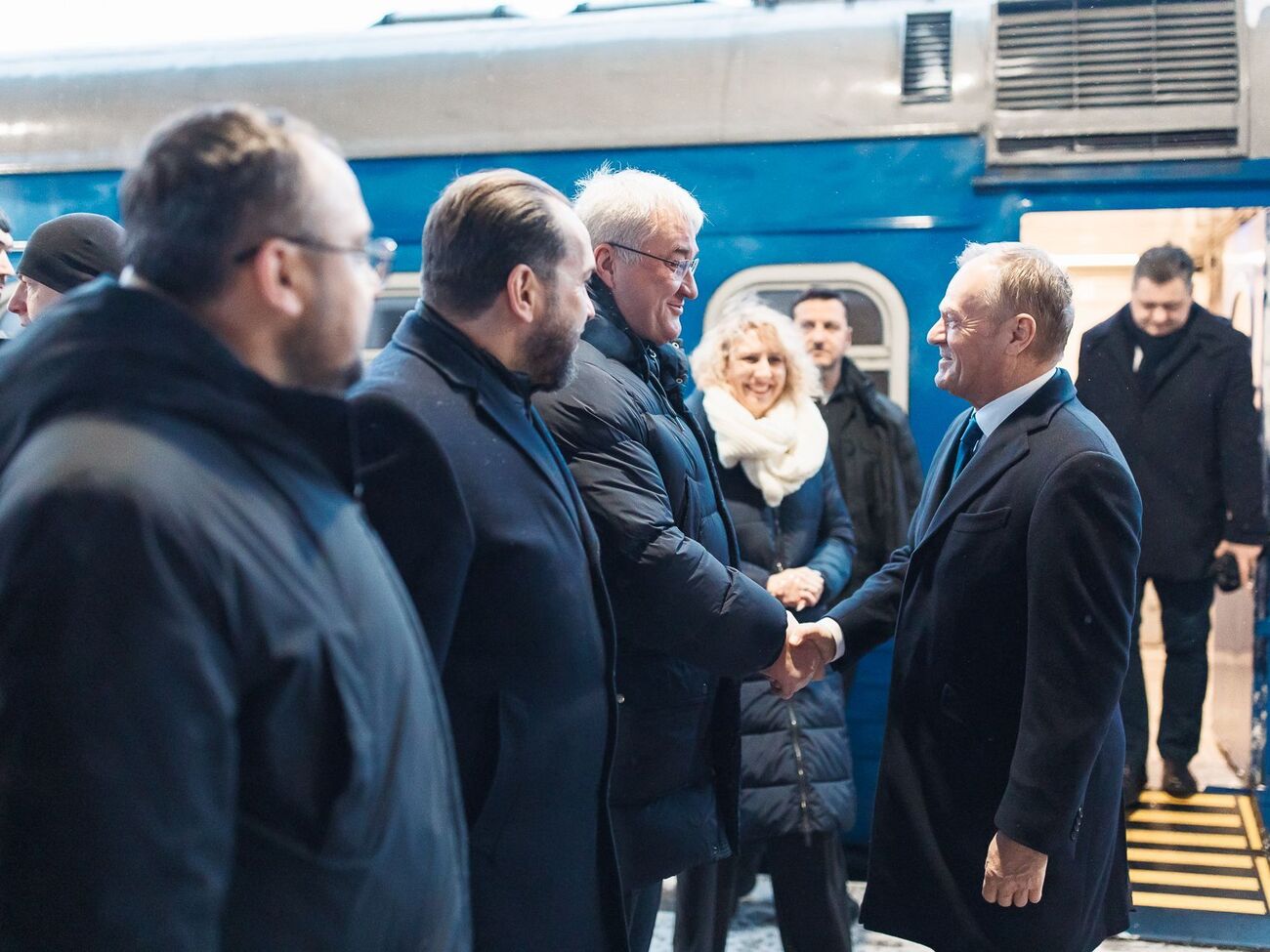 Туска пригласил в Украину Зеленский