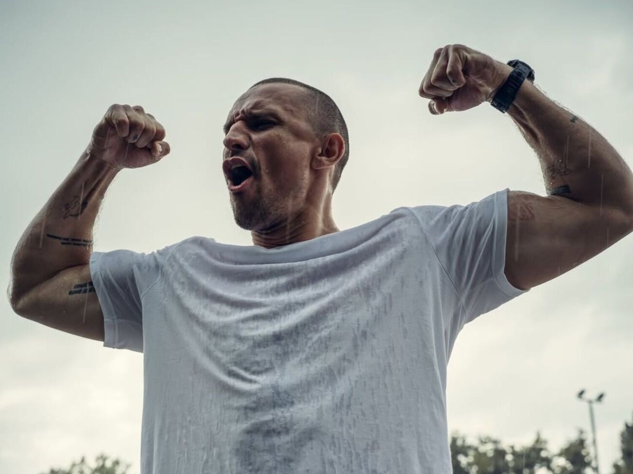 Цимбалюк активно занимается спортом