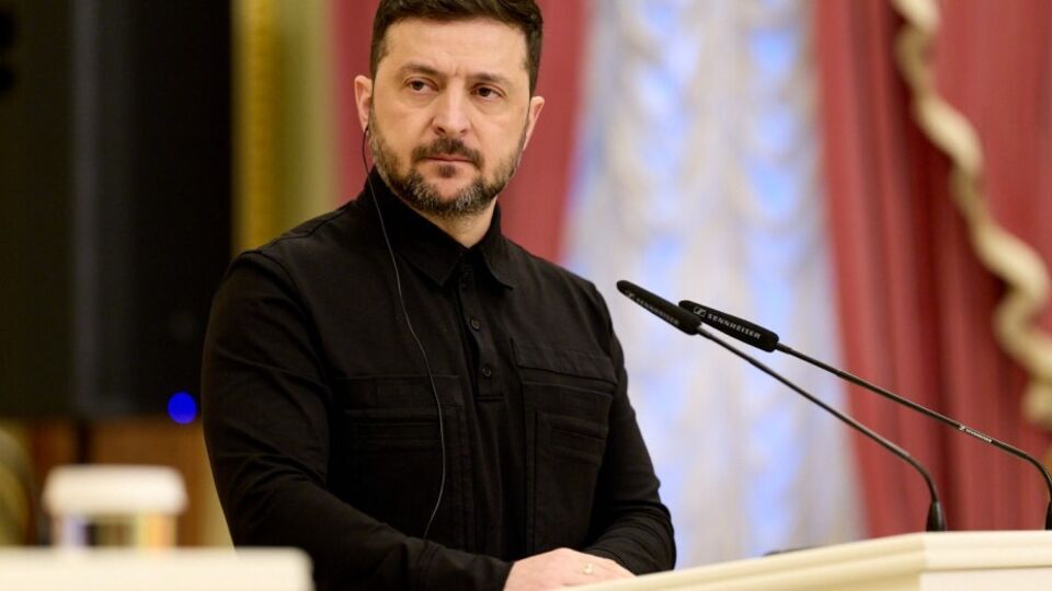 У Украины есть президент, который подписывает документы, отметил Зеленский