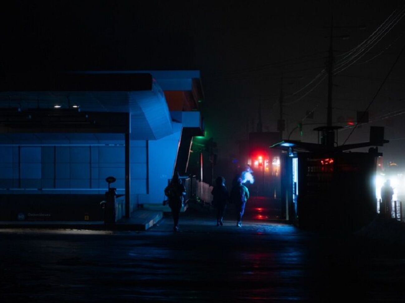 Енергообладнання перевантажене обстрілами й холодною зимою, написав CBS News