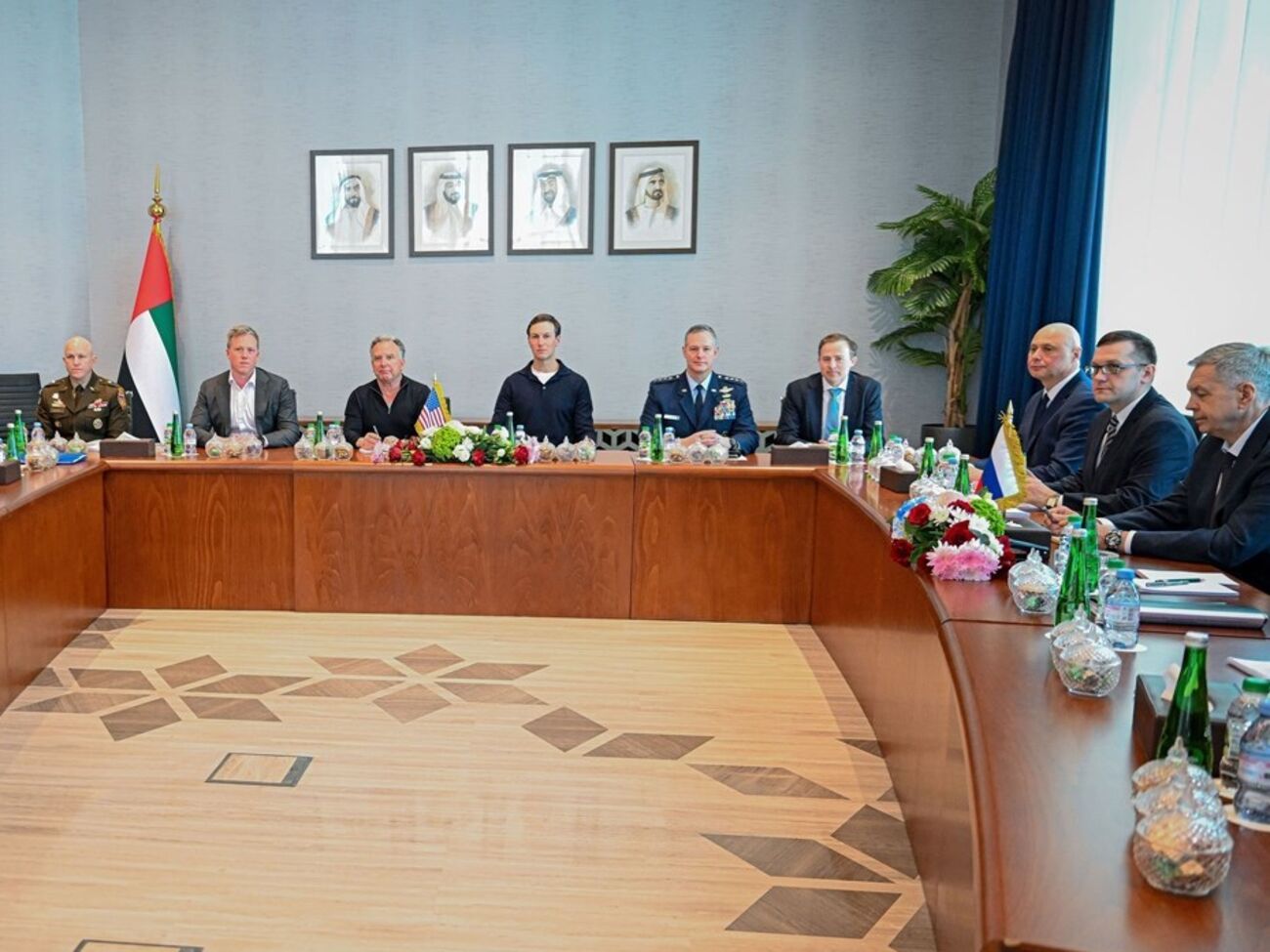 Стороны договорились вернуться к сотрудничеству на переговорах в Абу-Даби