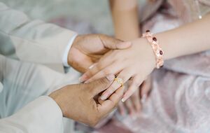 Психологи вважають, що ініціатива дозволити шлюб із 14 років є ризиковою й психологічно необґрунтованою