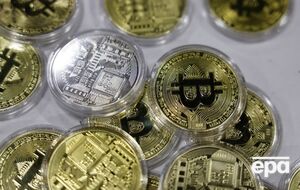 6 лютого ціна біткоіна знижувалася майже до $60 тис.