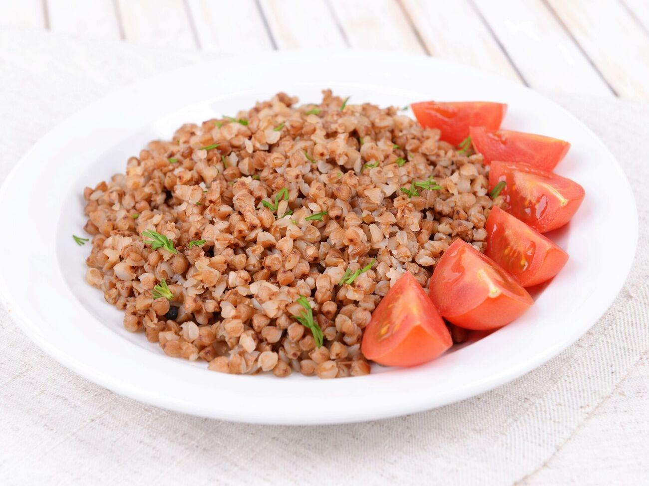 Гречку за цим рецептом готують разом із фаршем та овочами