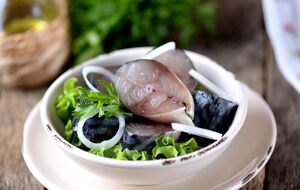 Скумбрия будет готова через сутки