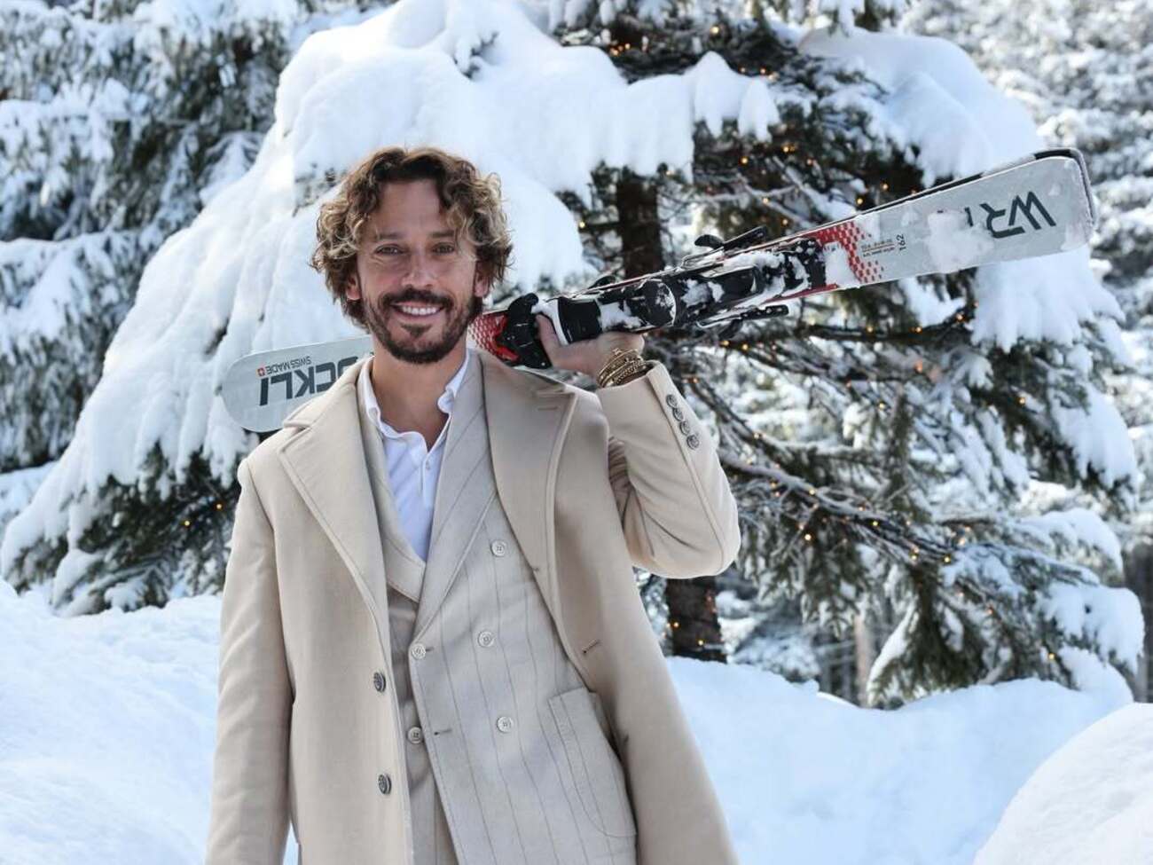 Галкин разместил зимнюю фотосессию