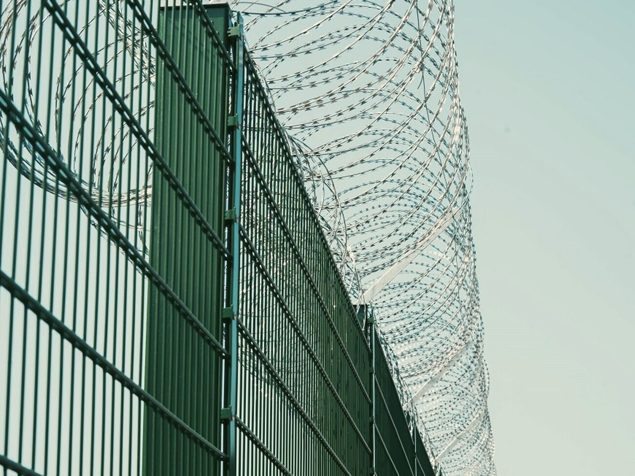 Финляндия имеет 1343 км общей границы с РФ