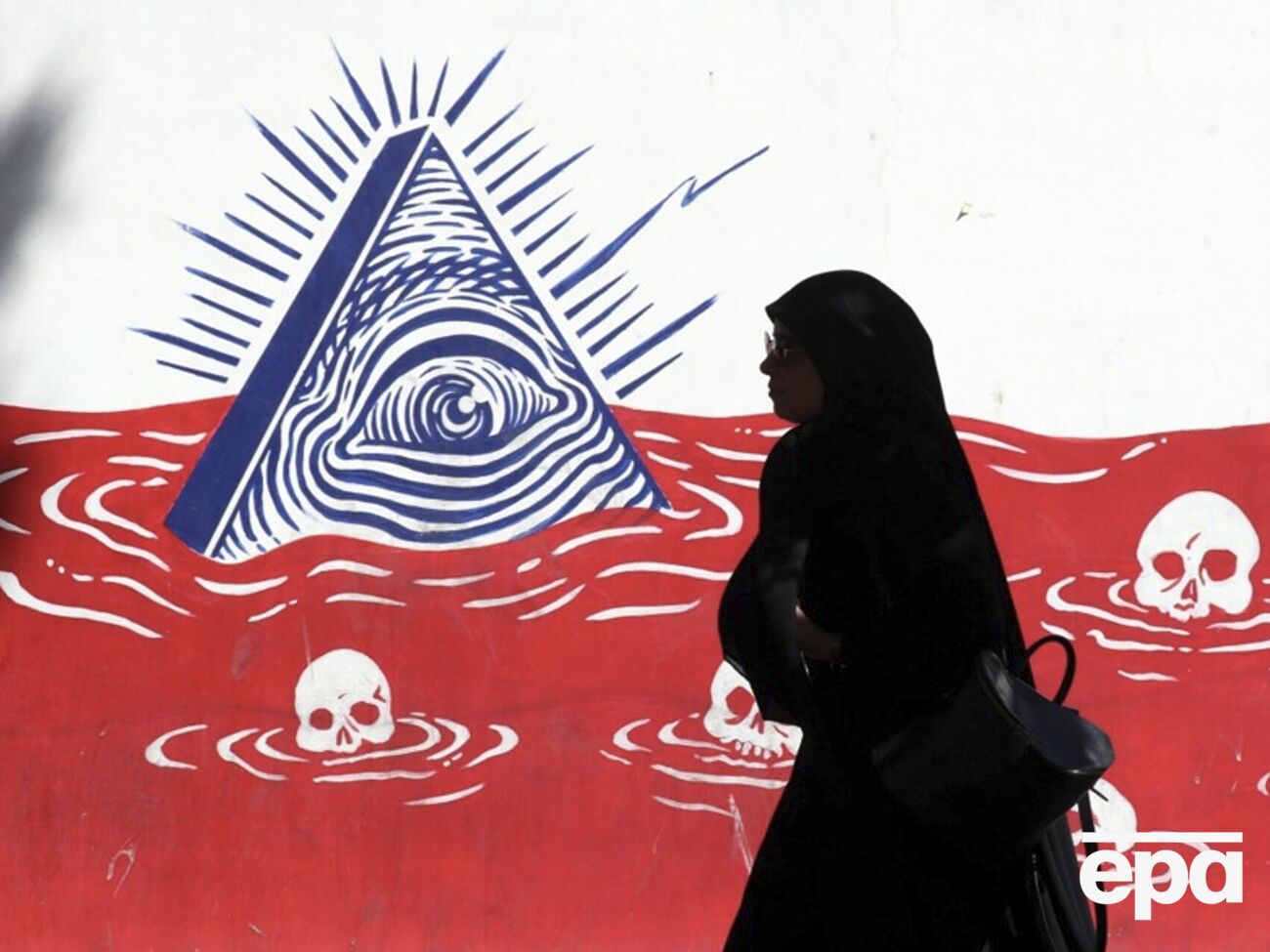 Іран має намір непомітно повернути втрачене після ударів США й Ізраїлю по його ядерних об'єктах 2025 року, зазначають експерти