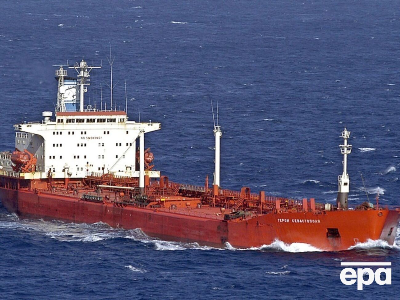 Великобритания рассматривает возможность захвата танкеров РФ, не соблюдающих международное право