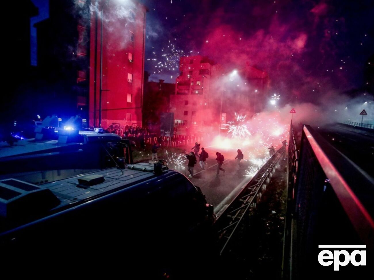 Протестувальники висловлювалися проти екологічних, економічних і соціальних наслідків Зимової Олімпіади