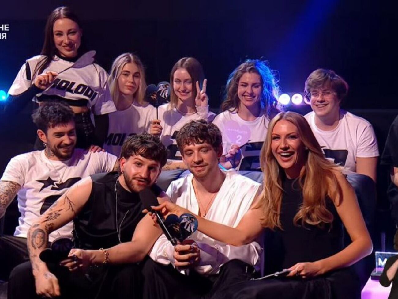 Нікітюк "облизала" лоб одного з учасників гурту Molodi, щоб зняти "прокляття"