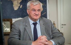 Решение любой страны признать суверенитет РФ над Крымом или Донбассом будет недействительным, заявил глава МИД