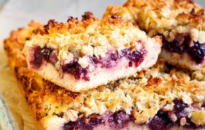 Для пирога візьміть будь-які ягоди