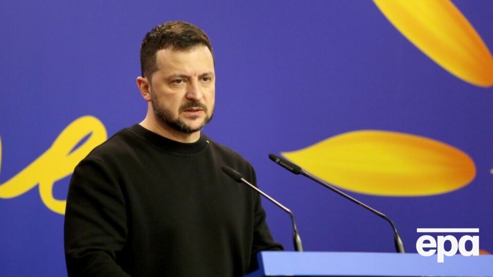 Зеленский: Задача врага – разделить военных и гражданских