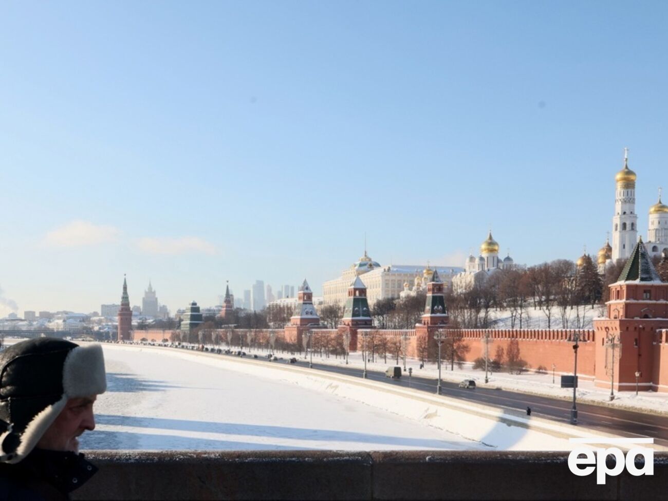 В 2025 году Россия выдала более 240 тыс. рабочих разрешений для иностранцев