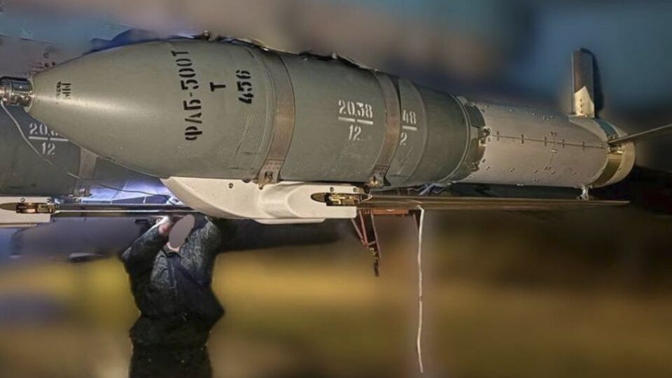 Новые бомбы позволяют самолетам РФ не входить в зону ПВО