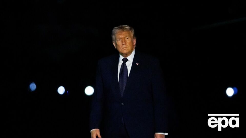 Трамп назвав погрозу щодо Ормузької протоки "подарунком" від США