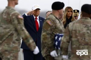 7 марта Трамп и его супруга Мелания приняли участие в передаче тел американских военнослужащих, погибших от взрыва в Иране