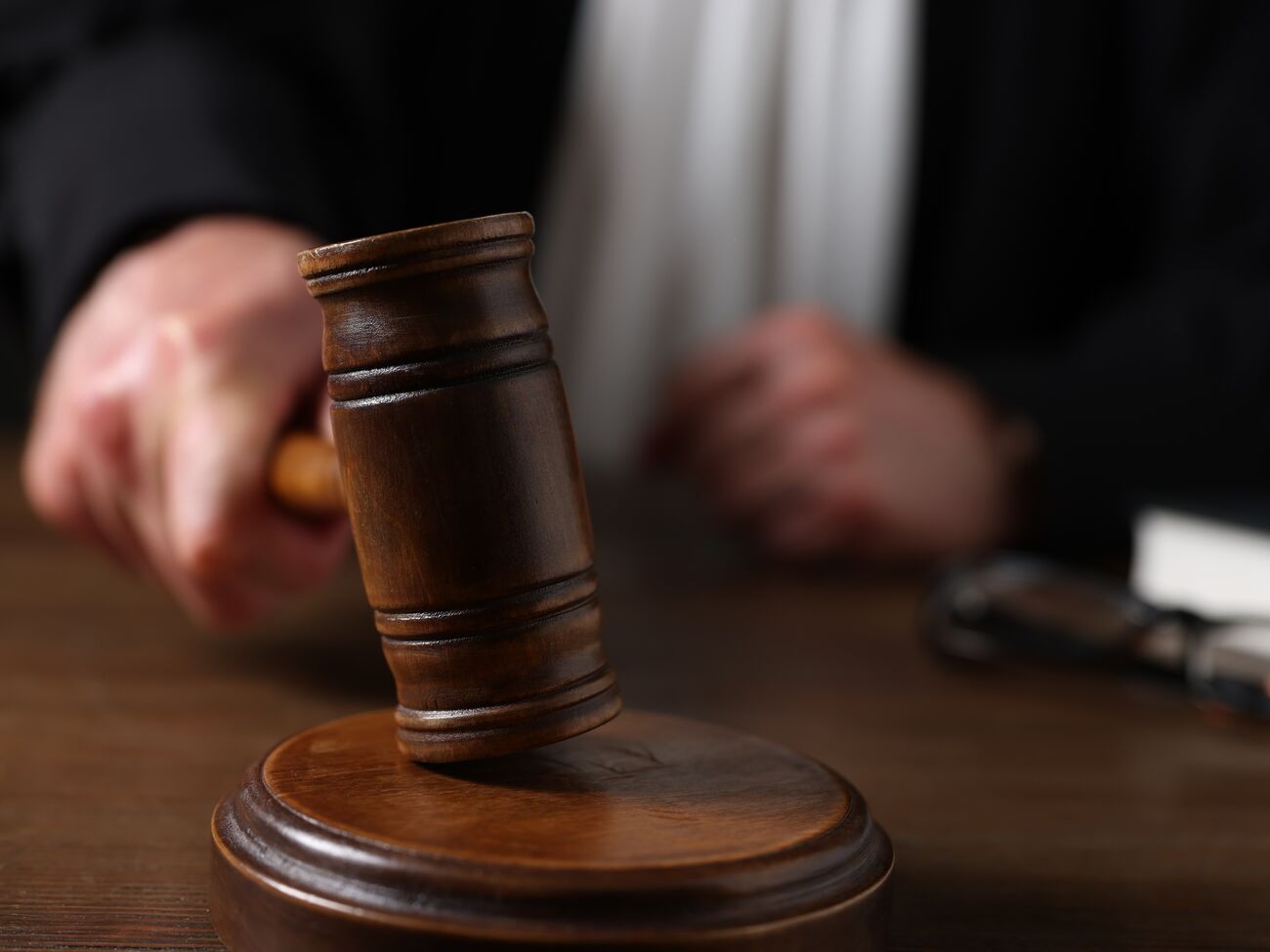 У списку є "суддя", який за тиждень ухвалив вироки дев'ятьом військовополоненим