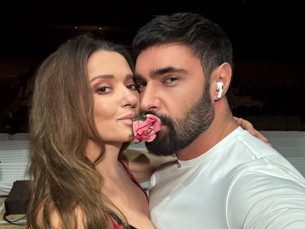 Козловский о поцелуе с Могилевской: Мы выгребаем до сих пор