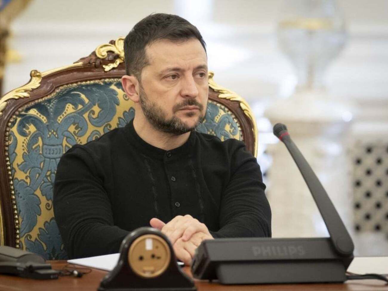 Зеленский считает, что Европа не должна молчать