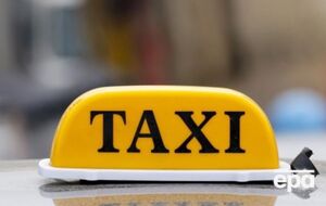 Законопроєкт пропонує, зокрема, легалізувати роботу водіїв таксі через новий статус і запровадити електронний сертифікат із QR-кодом для перевірки