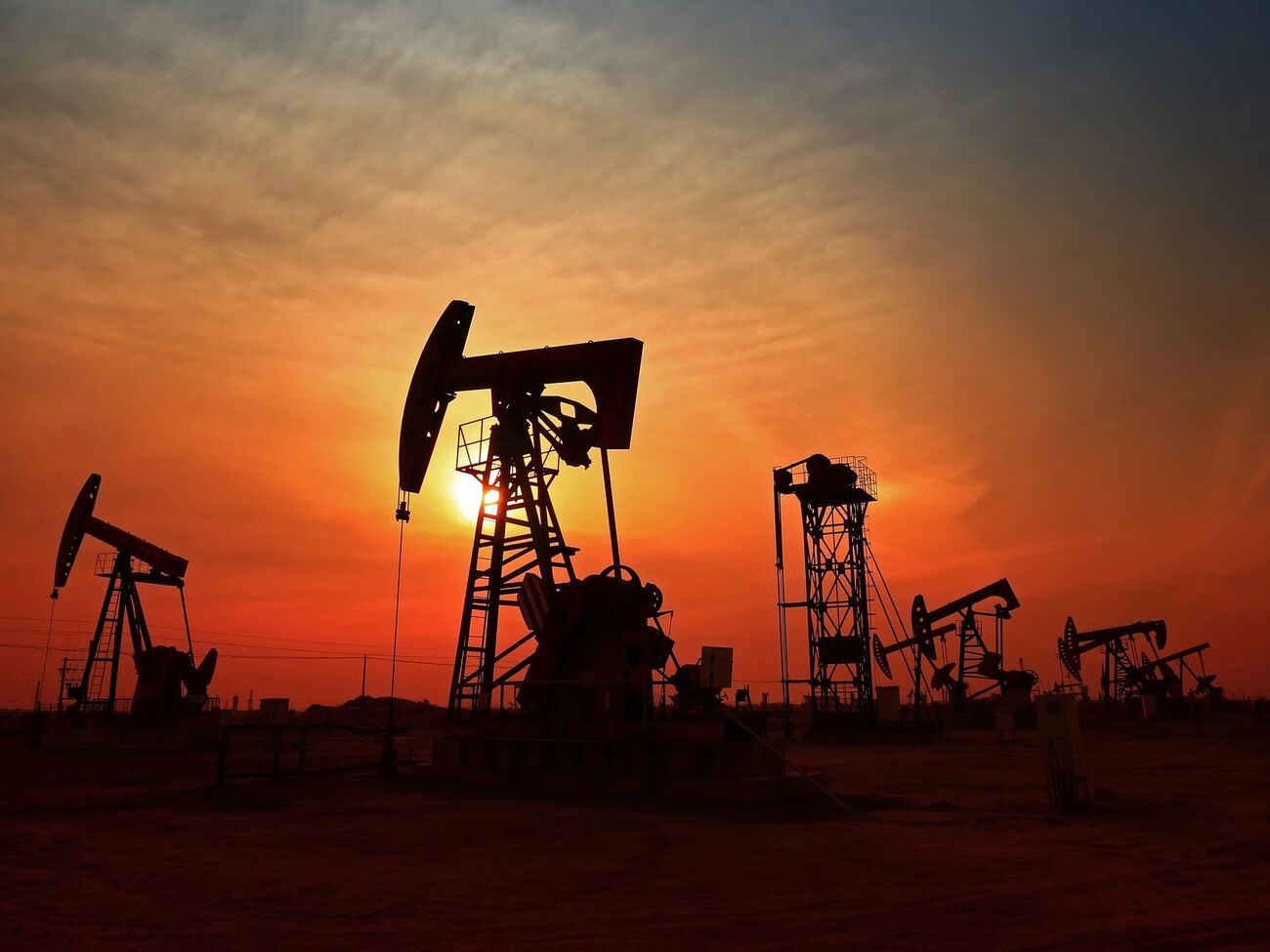 По подсчетам МЭА, нефть из запасов может покрыть более 120 дней без поставок из Персидского залива