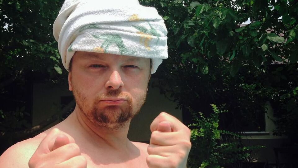 Син Ротару намагався виїхати до Молдови