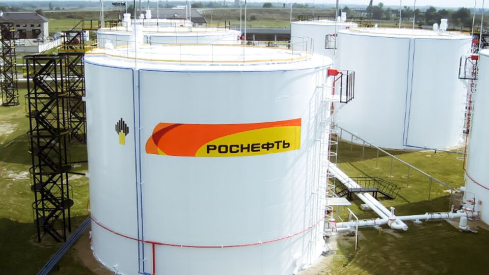 Нафтобаза потрапила під удар безпілотників