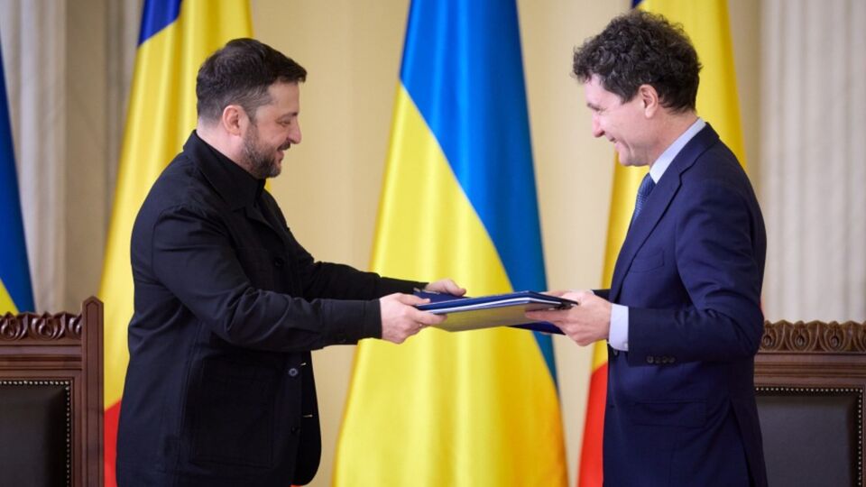 В общей сложности президенты подписали три документа