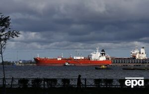 Мінфін США тимчасово зняв санкції з операцій із продажу російської нафти