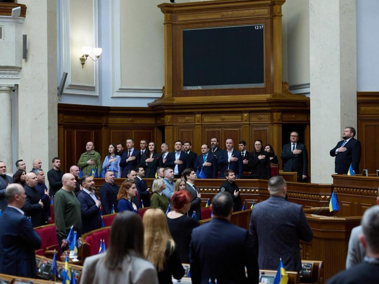 10 березня провалилося голосування за закон про податок на OLX й урядові проєкти – фракція СН зібрала лише 120–130 голосів