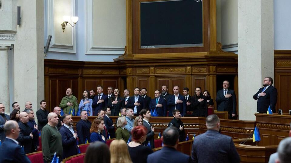 10 марта провалилось голосование за закон о налоге на OLX и правительственные проекты – фракция СН собрала всего 120–130 голосов