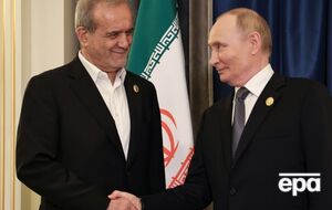 Путін заперечив передання інформації Тегерану під час розмови з Трампом 10 березня (на фото – президент Ірану Масуд Пезешкіан і президент РФ Путін)