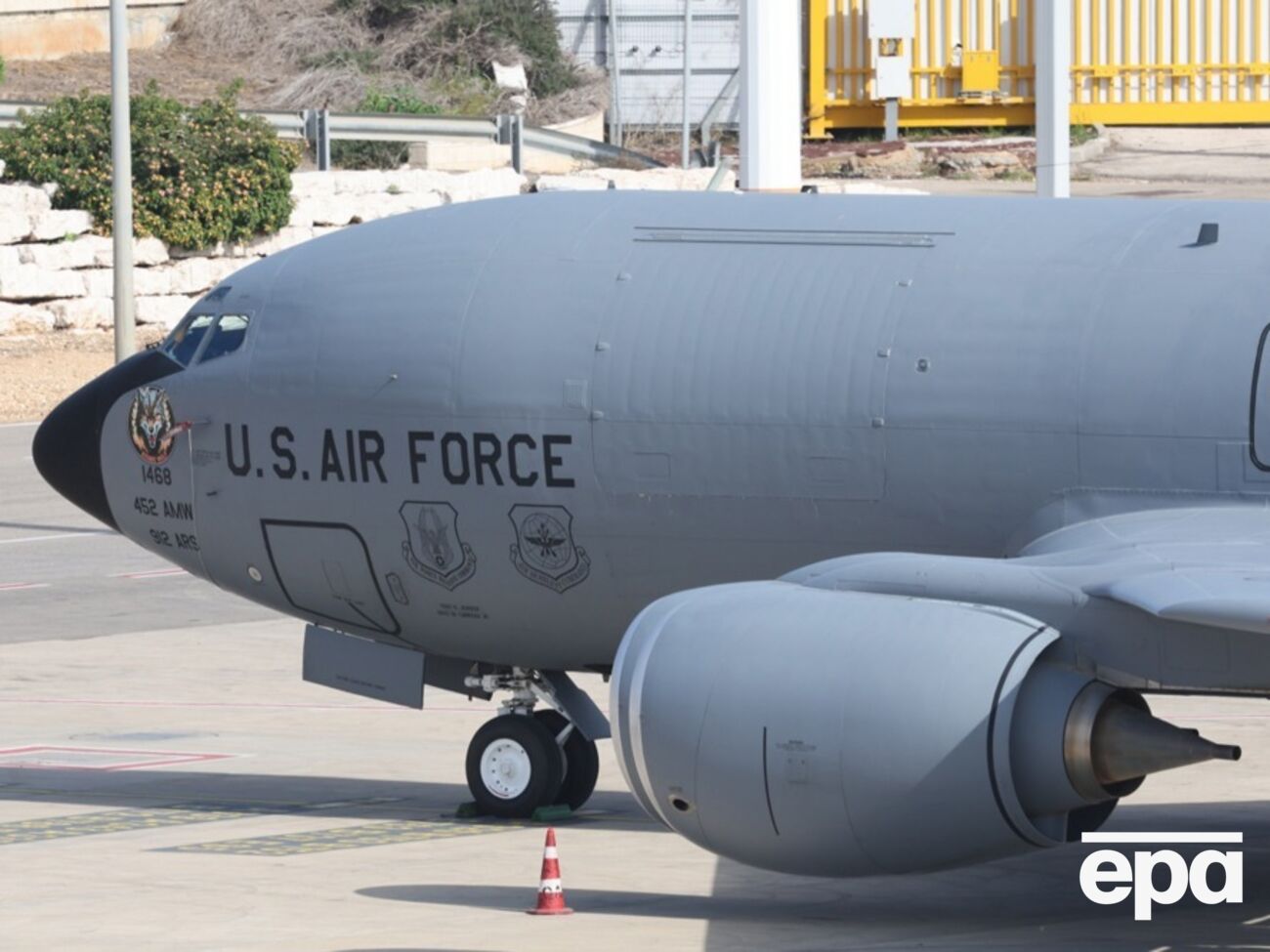 За повідомленням Центрального командування ПС США, причиною аварії літака був не ворожий обстріл