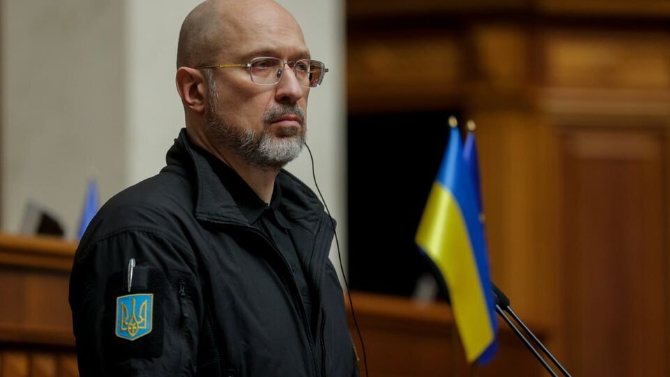 Шмыгаль рассказал об атаках РФ на нефтеперерабатывающую отрасль