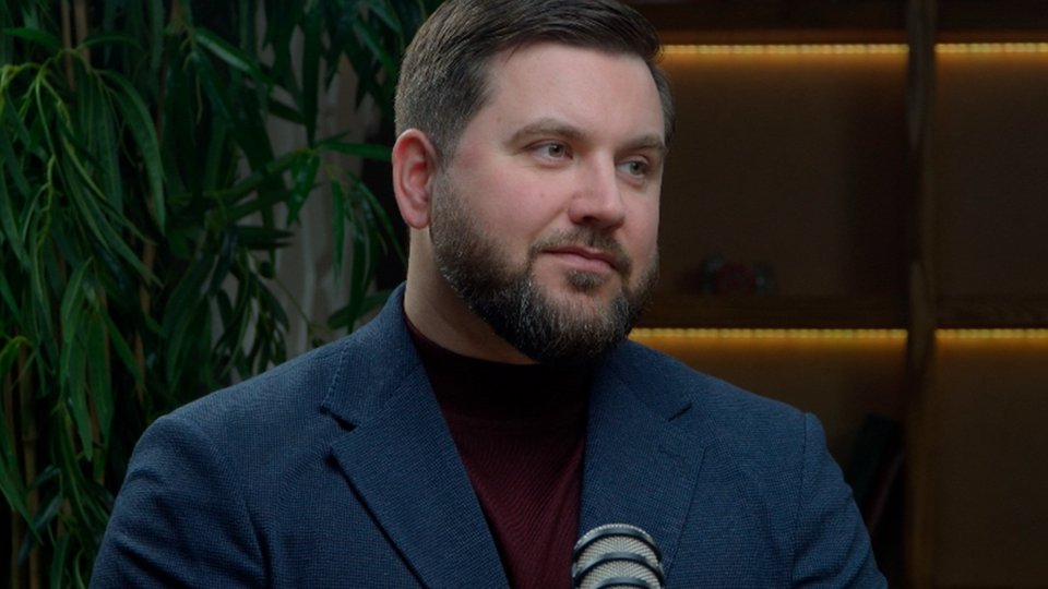 Куц: Количество разводов значительно возросло из-за постоянного стресса, страха за жизнь близких и длительной разлуки