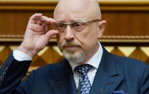 В апреле 2024 года Резников стал директором оборонных программ в Украинском институте будущего